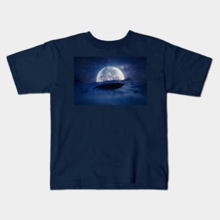 flying whale Kids T-Shirt